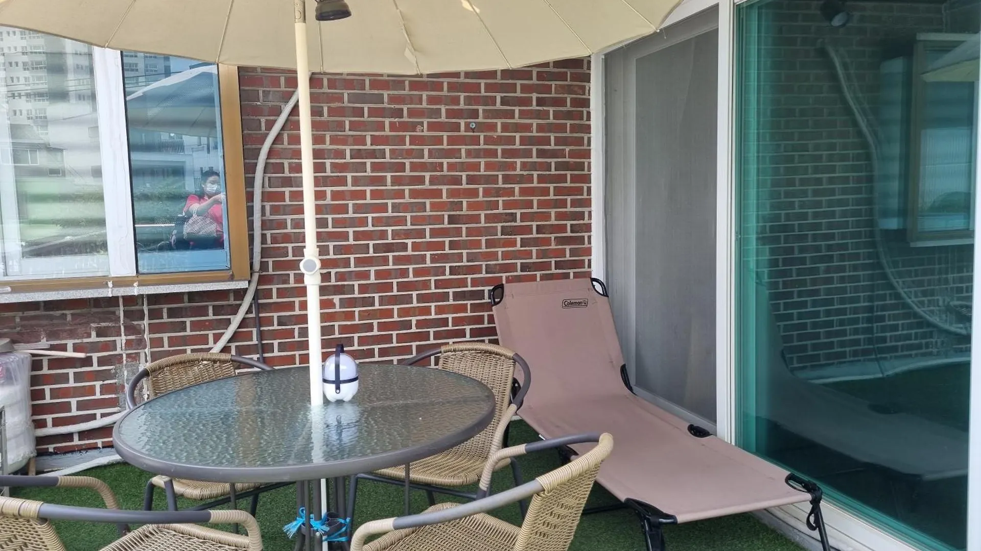 Hongdae Sky View Private Roof Garden House 2Br 2Qb 1Ssb Free Wifi Starbucks Capsule 외국인전용 Villa Seoul